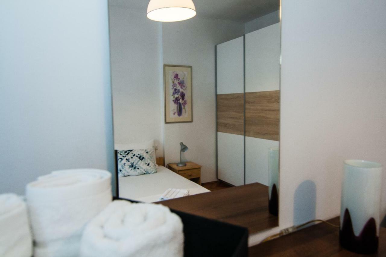 New Renovated Apartment 15 Min From Beach On Foot Pula Exterior foto